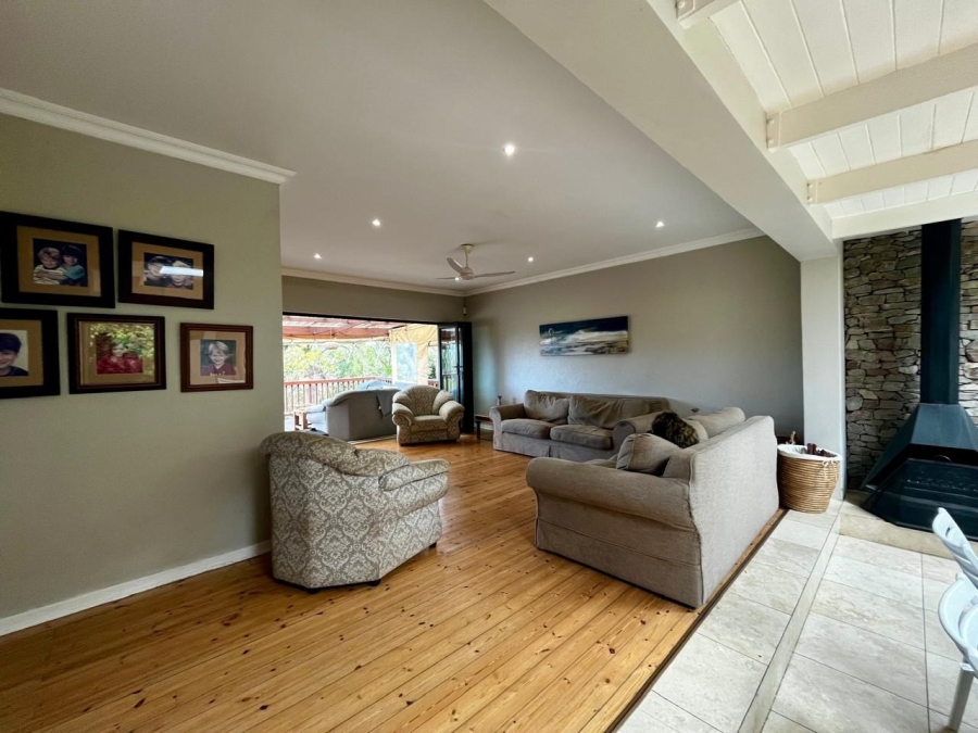 5 Bedroom Property for Sale in Nahoon Eastern Cape